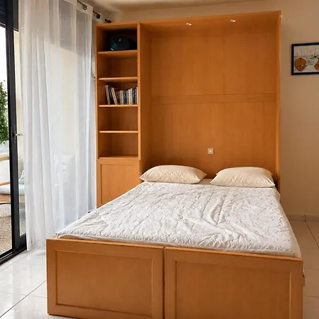 Appartement Au Bord De La Marina D'aix-les-bains Pour 2 Personnes Aix-les-Bains