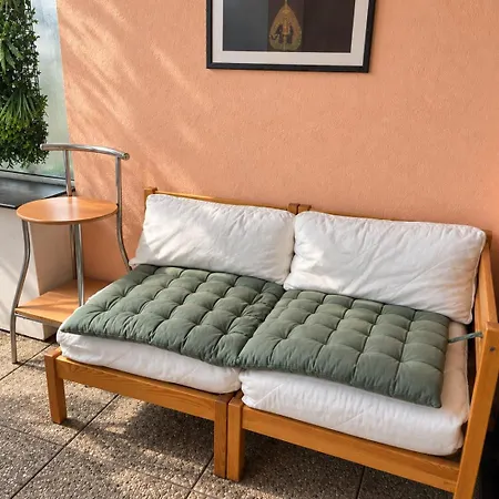 Au Bord De La Marina D'aix-les-bains Pour 2 Personnes